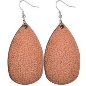 Magnolia Teardrop Bohemian Dangle Earring